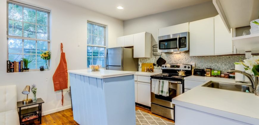 2 bedroom house in Washington DC