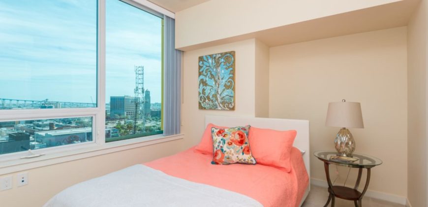 2 bedroom apartment in San Diego