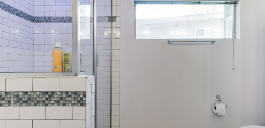 1 bedroom house in Austin