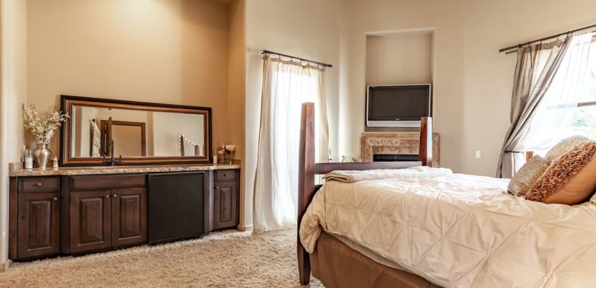 5 bedroom house in Scottsdale