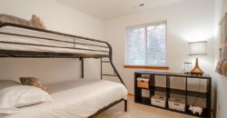 5 bedroom townhome in Seattle