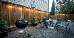 Spacious 2 bedroom townhome in Redmond