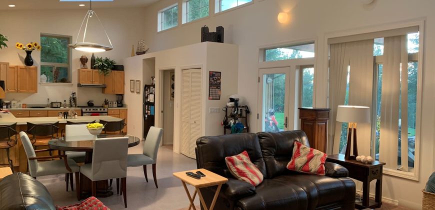 2 bedroom house in Redmond