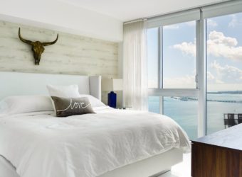 2 bedroom apartment in Miami