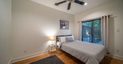 3 bedroom townhome with private garage in Houston