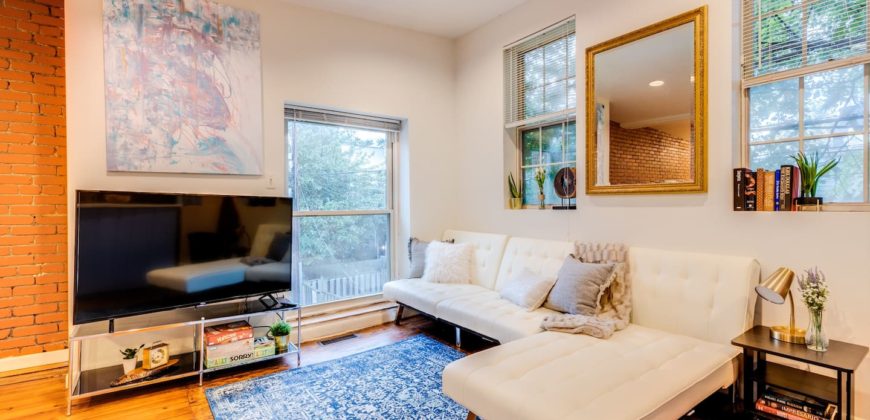 2 bedroom house in Washington DC