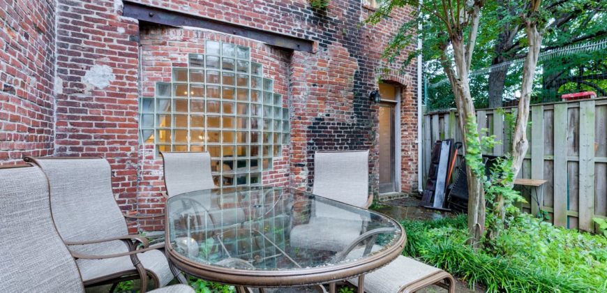 2 bedroom house in Washington DC