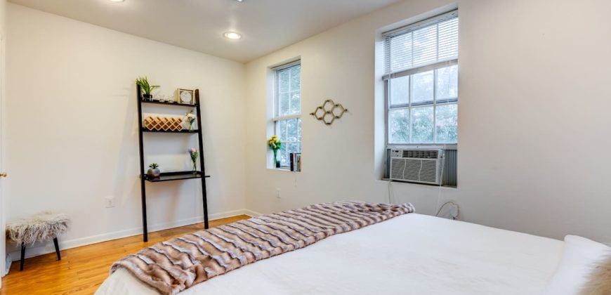 2 bedroom house in Washington DC