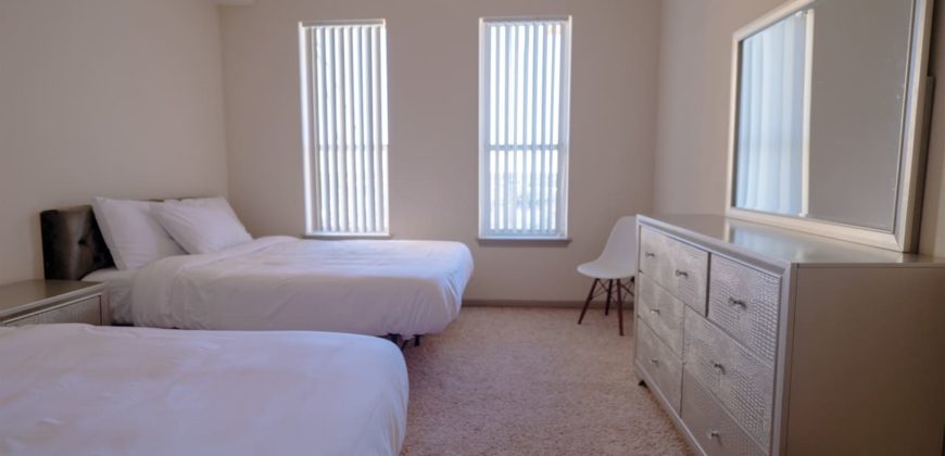 3 bedroom penthouse in Houston