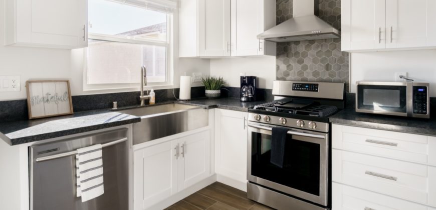 2 bedroom house in San Diego