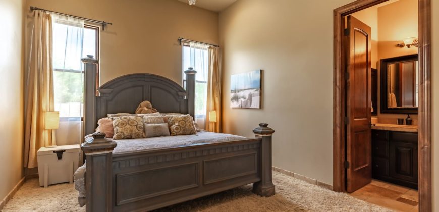 5 bedroom house in Scottsdale