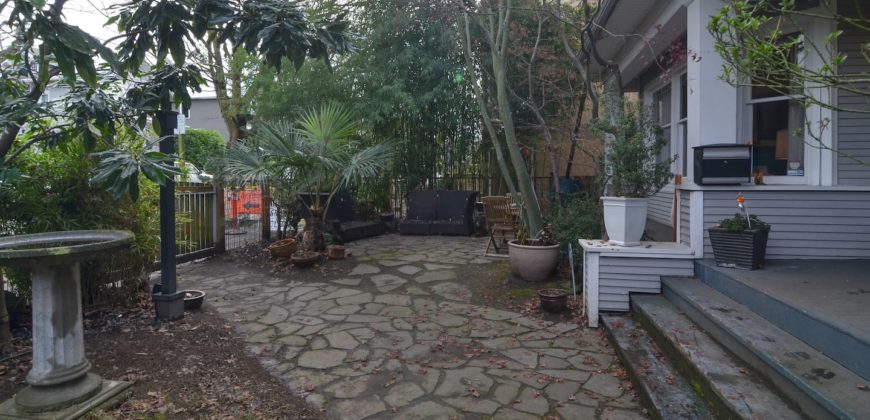 4 bedroom house in Seattle