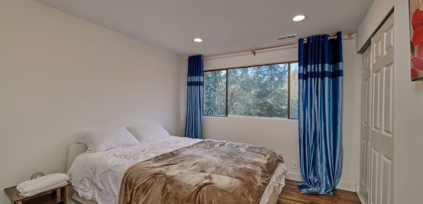 4 bedroom house in Redmond